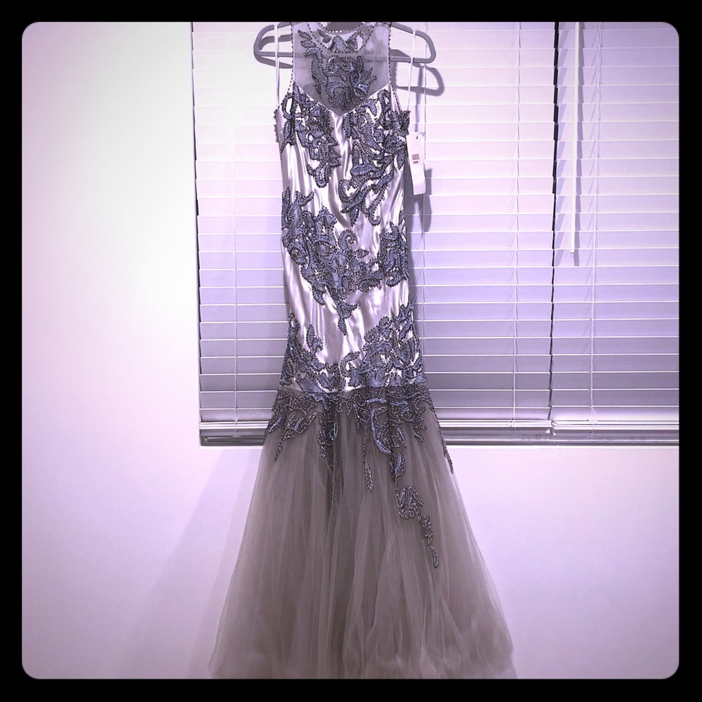 *vintage new* Sue Wong Silver Silk Bead Tulle Gown